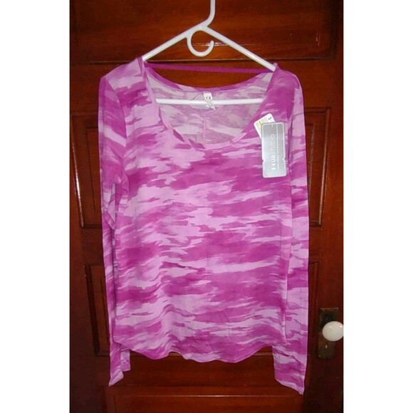 Under Armour Tops - NWT Sz Med Under Armour Women's Studio Long Sleeve T Shirt Tie Dye